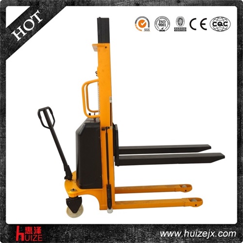 標(biāo)準(zhǔn)型半電動堆高車 標(biāo)準(zhǔn)型半電動堆高車