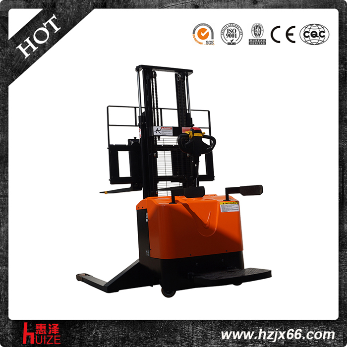 寬腿型全電動(dòng)堆高車(chē) 寬腿型全電動(dòng)堆高車(chē)